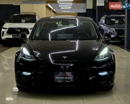 Чорний Тесла Модель 3, об'ємом двигуна 0 л та пробігом 40 тис. км за 21999 $, фото 2 на Automoto.ua