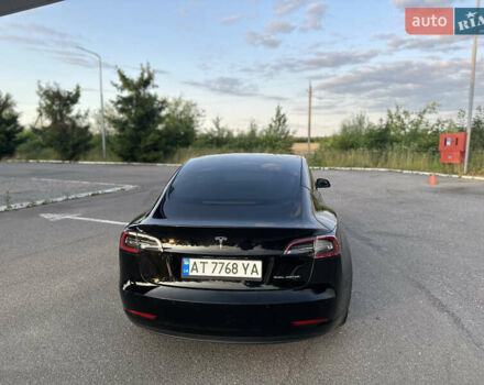 Черный Тесла Модель 3, объемом двигателя 0 л и пробегом 139 тыс. км за 21652 $, фото 50 на Automoto.ua