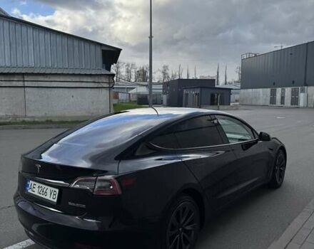Черный Тесла Модель 3, объемом двигателя 0 л и пробегом 105 тыс. км за 25000 $, фото 4 на Automoto.ua