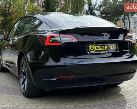 Тесла Модель 3 2022 у Львові на Automoto.ua Чорний Тесла Модель 3, об'ємом двигуна 0 л та пробігом 66 тис. км за 22750 $, фото 4 на Automoto.ua