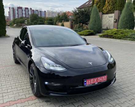 Чорний Тесла Модель 3, об'ємом двигуна 0 л та пробігом 31 тис. км за 25100 $, фото 4 на Automoto.ua