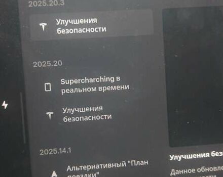 Чорний Тесла Модель 3, об'ємом двигуна 0 л та пробігом 197 тис. км за 17000 $, фото 28 на Automoto.ua