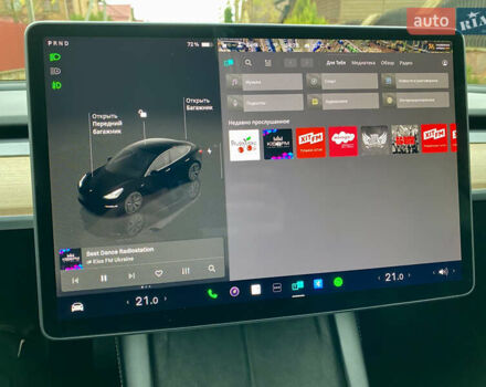 Чорний Тесла Модель 3, об'ємом двигуна 0 л та пробігом 146 тис. км за 20800 $, фото 22 на Automoto.ua