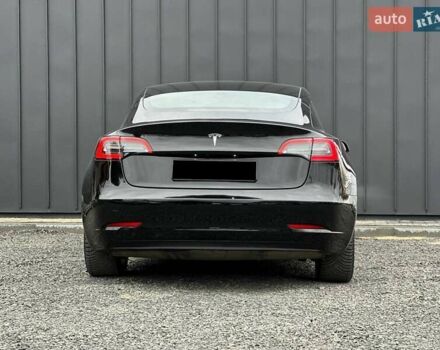 Чорний Тесла Модель 3, об'ємом двигуна 0 л та пробігом 45 тис. км за 25000 $, фото 5 на Automoto.ua