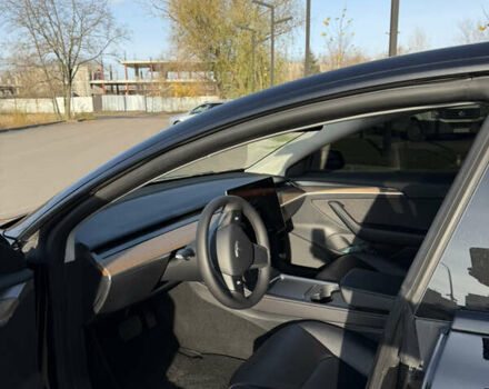 Черный Тесла Модель 3, объемом двигателя 0 л и пробегом 88 тыс. км за 22500 $, фото 11 на Automoto.ua