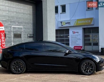 Тесла Модель 3 2022 у Києві на Automoto.ua Чорний Тесла Модель 3, об'ємом двигуна 0 л та пробігом 44 тис. км за 25500 $, фото 11 на Automoto.ua