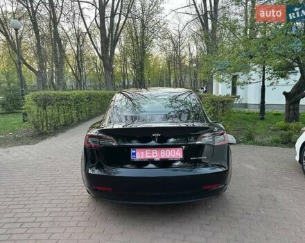 Черный Тесла Модель 3, объемом двигателя 0 л и пробегом 29 тыс. км за 28000 $, фото 2 на Automoto.ua