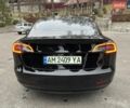 Чорний Тесла Модель 3, об'ємом двигуна 0 л та пробігом 132 тис. км за 22100 $, фото 4 на Automoto.ua