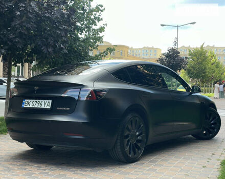 Чорний Тесла Модель 3, об'ємом двигуна 0 л та пробігом 19 тис. км за 56199 $, фото 16 на Automoto.ua