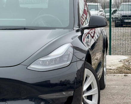 Чорний Тесла Модель 3, об'ємом двигуна 0 л та пробігом 160 тис. км за 17999 $, фото 50 на Automoto.ua