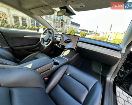 Черный Тесла Модель 3, объемом двигателя 0 л и пробегом 55 тыс. км за 25000 $, фото 14 на Automoto.ua