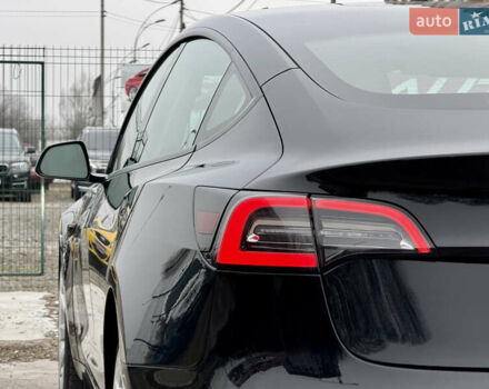 Чорний Тесла Модель 3, об'ємом двигуна 0 л та пробігом 160 тис. км за 17999 $, фото 84 на Automoto.ua