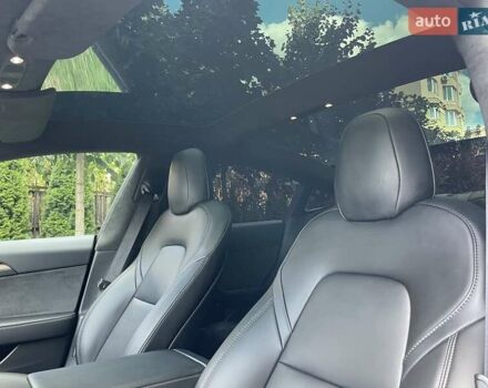 Чорний Тесла Модель 3, об'ємом двигуна 0 л та пробігом 90 тис. км за 30000 $, фото 14 на Automoto.ua