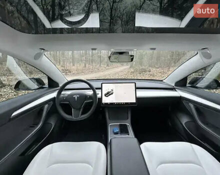 Черный Тесла Модель 3, объемом двигателя 0 л и пробегом 39 тыс. км за 21400 $, фото 7 на Automoto.ua