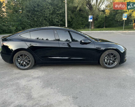 Чорний Тесла Модель 3, об'ємом двигуна 0 л та пробігом 25 тис. км за 22000 $, фото 3 на Automoto.ua