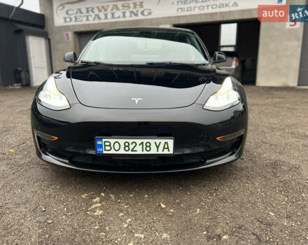 Чорний Тесла Модель 3, об'ємом двигуна 0 л та пробігом 154 тис. км за 17399 $, фото 2 на Automoto.ua