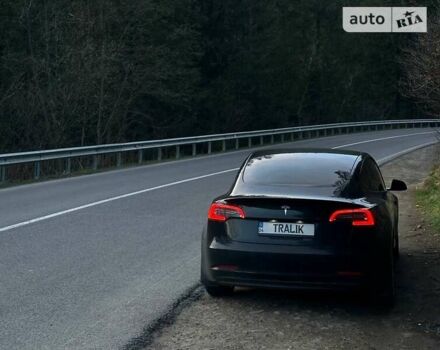 Чорний Тесла Модель 3, об'ємом двигуна 0 л та пробігом 55 тис. км за 24500 $, фото 10 на Automoto.ua
