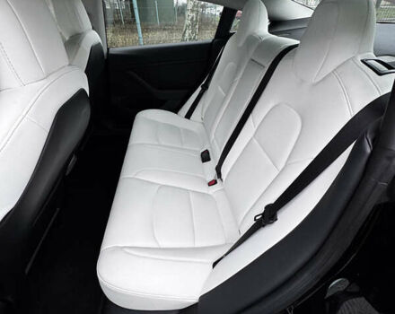 Чорний Тесла Модель 3, об'ємом двигуна 0 л та пробігом 47 тис. км за 22300 $, фото 13 на Automoto.ua