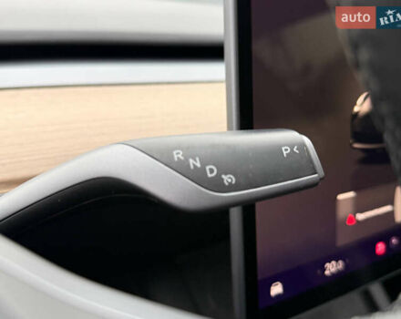 Чорний Тесла Модель 3, об'ємом двигуна 0 л та пробігом 36 тис. км за 19500 $, фото 31 на Automoto.ua