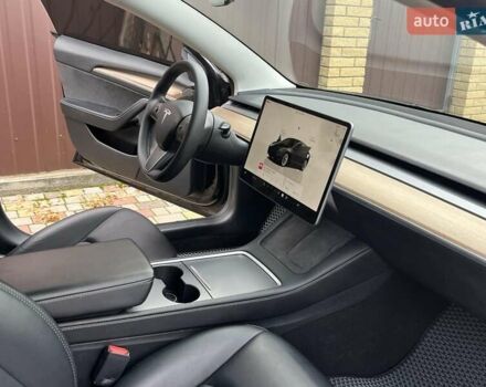 Чорний Тесла Модель 3, об'ємом двигуна 0 л та пробігом 96 тис. км за 20000 $, фото 6 на Automoto.ua
