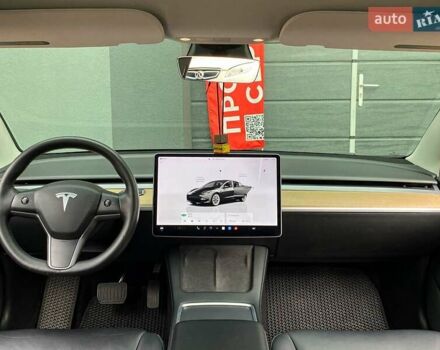 Тесла Модель 3 2022 у Києві на Automoto.ua Чорний Тесла Модель 3, об'ємом двигуна 0 л та пробігом 44 тис. км за 25500 $, фото 17 на Automoto.ua