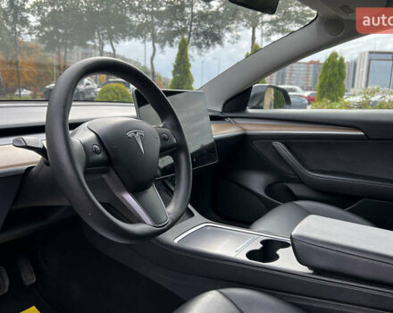 Тесла Модель 3 2022 у Львові на Automoto.ua Чорний Тесла Модель 3, об'ємом двигуна 0 л та пробігом 66 тис. км за 22750 $, фото 18 на Automoto.ua