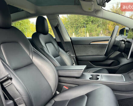 Тесла Модель 3 2022 у Львові на Automoto.ua Чорний Тесла Модель 3, об'ємом двигуна 0 л та пробігом 66 тис. км за 22750 $, фото 21 на Automoto.ua