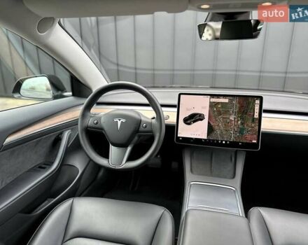 Чорний Тесла Модель 3, об'ємом двигуна 0 л та пробігом 45 тис. км за 25000 $, фото 16 на Automoto.ua