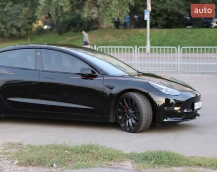 Чорний Тесла Модель 3, об'ємом двигуна 0 л та пробігом 19 тис. км за 24856 $, фото 7 на Automoto.ua