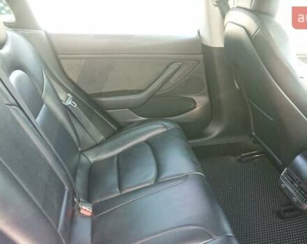 Черный Тесла Модель 3, объемом двигателя 0 л и пробегом 202 тыс. км за 17000 $, фото 9 на Automoto.ua