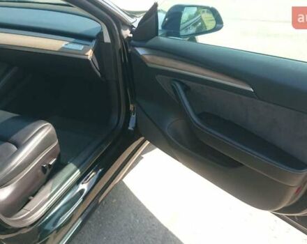 Черный Тесла Модель 3, объемом двигателя 0 л и пробегом 202 тыс. км за 17000 $, фото 16 на Automoto.ua