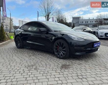 Чорний Тесла Модель 3, об'ємом двигуна 0 л та пробігом 75 тис. км за 27500 $, фото 4 на Automoto.ua