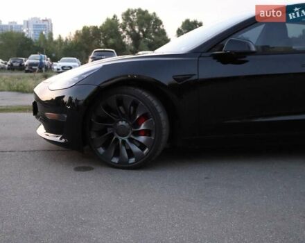 Чорний Тесла Модель 3, об'ємом двигуна 0 л та пробігом 19 тис. км за 24856 $, фото 11 на Automoto.ua