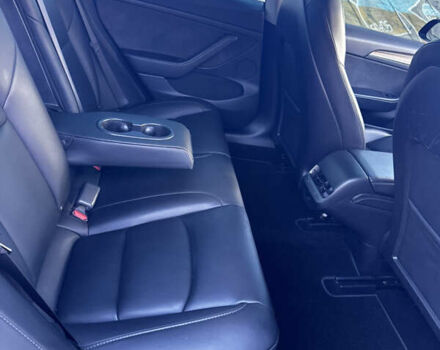 Чорний Тесла Модель 3, об'ємом двигуна 0 л та пробігом 96 тис. км за 22000 $, фото 28 на Automoto.ua