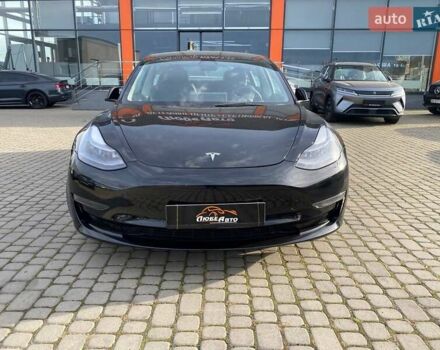 Чорний Тесла Модель 3, об'ємом двигуна 0 л та пробігом 49 тис. км за 20600 $, фото 1 на Automoto.ua