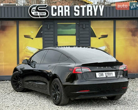 Черный Тесла Модель 3, объемом двигателя 0 л и пробегом 116 тыс. км за 20999 $, фото 2 на Automoto.ua