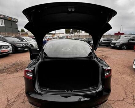 Черный Тесла Модель 3, объемом двигателя 0 л и пробегом 69 тыс. км за 21000 $, фото 13 на Automoto.ua