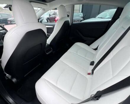 Черный Тесла Модель 3, объемом двигателя 0 л и пробегом 69 тыс. км за 21000 $, фото 34 на Automoto.ua