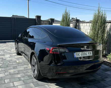 Чорний Тесла Модель 3, об'ємом двигуна 0 л та пробігом 57 тис. км за 20500 $, фото 7 на Automoto.ua