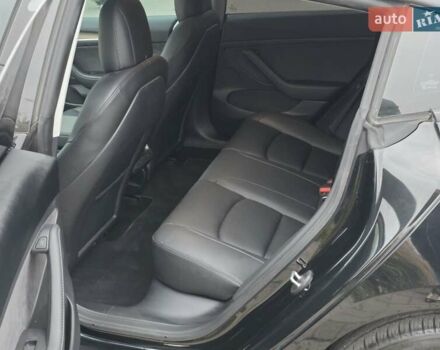 Чорний Тесла Модель 3, об'ємом двигуна 0 л та пробігом 38 тис. км за 24000 $, фото 19 на Automoto.ua