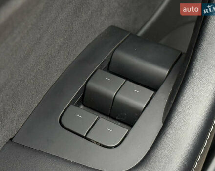 Чорний Тесла Модель 3, об'ємом двигуна 0 л та пробігом 36 тис. км за 19500 $, фото 32 на Automoto.ua