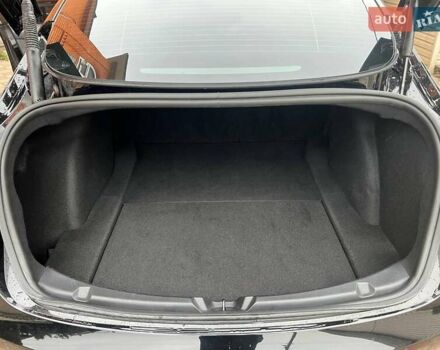 Черный Тесла Модель 3, объемом двигателя 0 л и пробегом 28 тыс. км за 25000 $, фото 13 на Automoto.ua