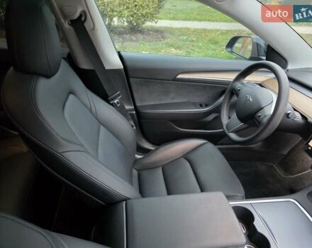 Чорний Тесла Модель 3, об'ємом двигуна 0 л та пробігом 38 тис. км за 24000 $, фото 24 на Automoto.ua