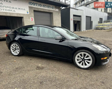 Чорний Тесла Модель 3, об'ємом двигуна 0 л та пробігом 154 тис. км за 17399 $, фото 5 на Automoto.ua