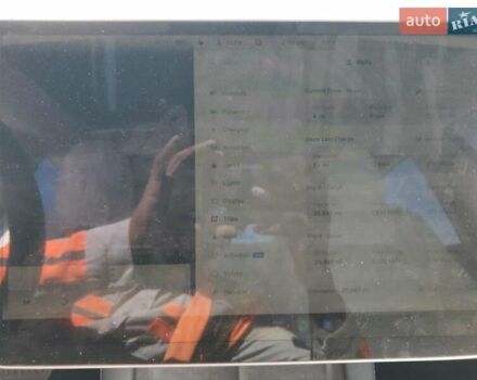 Чорний Тесла Модель 3, об'ємом двигуна 0 л та пробігом 41 тис. км за 12550 $, фото 8 на Automoto.ua