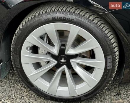 Чорний Тесла Модель 3, об'ємом двигуна 0 л та пробігом 45 тис. км за 25000 $, фото 7 на Automoto.ua