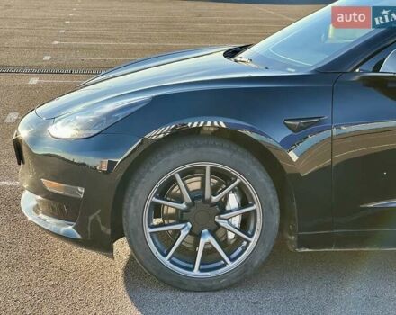 Черный Тесла Модель 3, объемом двигателя 0 л и пробегом 14 тыс. км за 19999 $, фото 5 на Automoto.ua