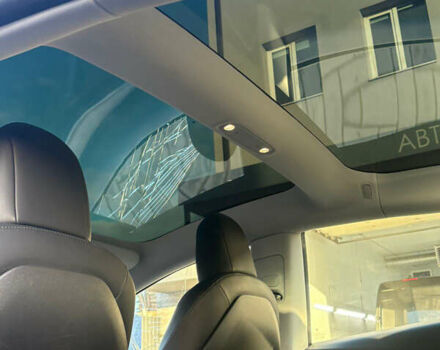 Тесла Модель 3 2022 у Рівному на Automoto.ua Чорний Тесла Модель 3, об'ємом двигуна 0 л та пробігом 78 тис. км за 19800 $, фото 26 на Automoto.ua