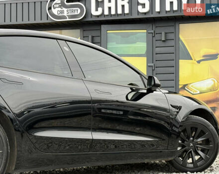 Черный Тесла Модель 3, объемом двигателя 0 л и пробегом 116 тыс. км за 20999 $, фото 25 на Automoto.ua