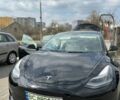 Черный Тесла Модель 3, объемом двигателя 0 л и пробегом 64 тыс. км за 21000 $, фото 2 на Automoto.ua